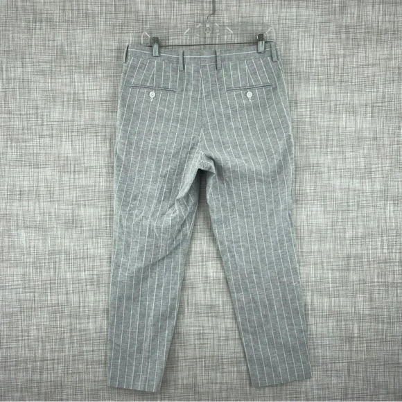 Express Womens Size 30 x 30 ankle cropped pleated pants 0570 - Picture 2 of 10